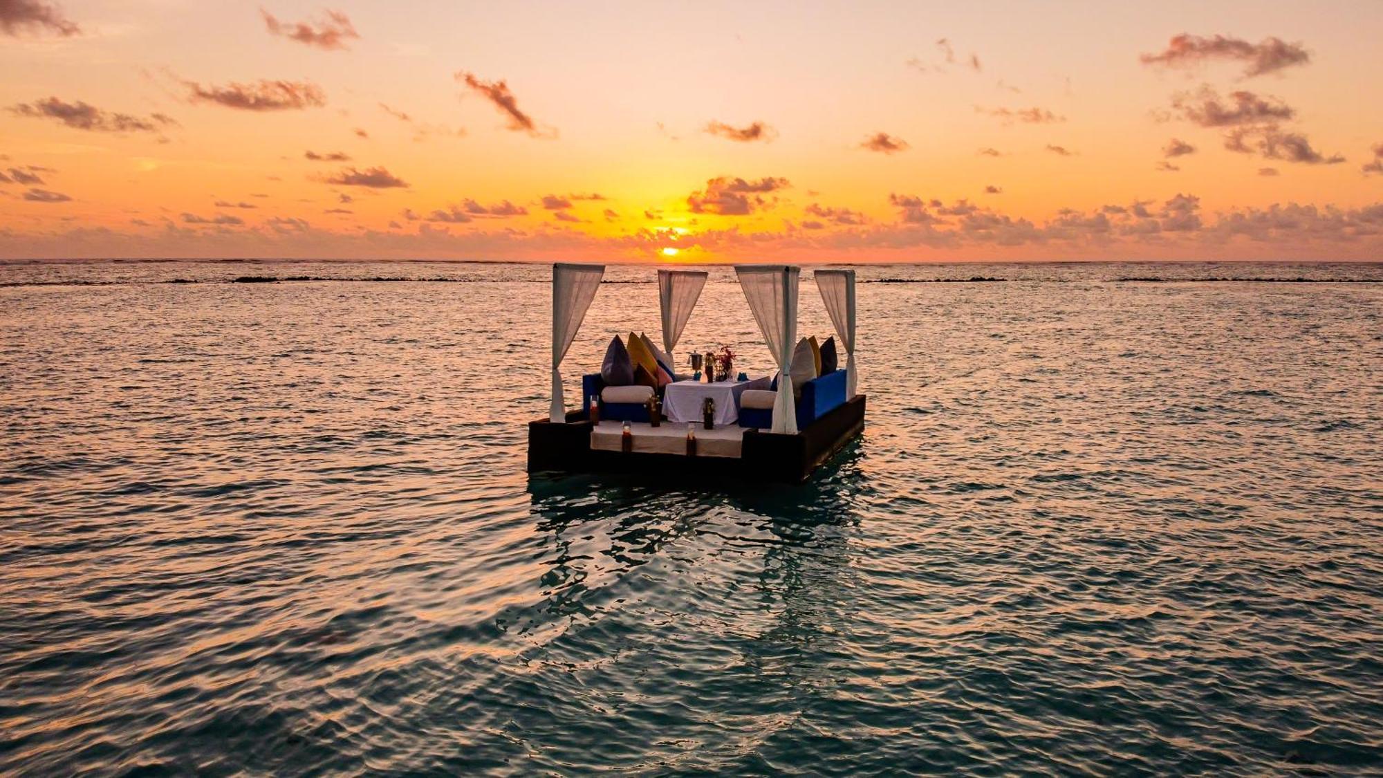 You & Me Maldives - Adults Only - Premium All-Inclusive Muravandhoo Εξωτερικό φωτογραφία