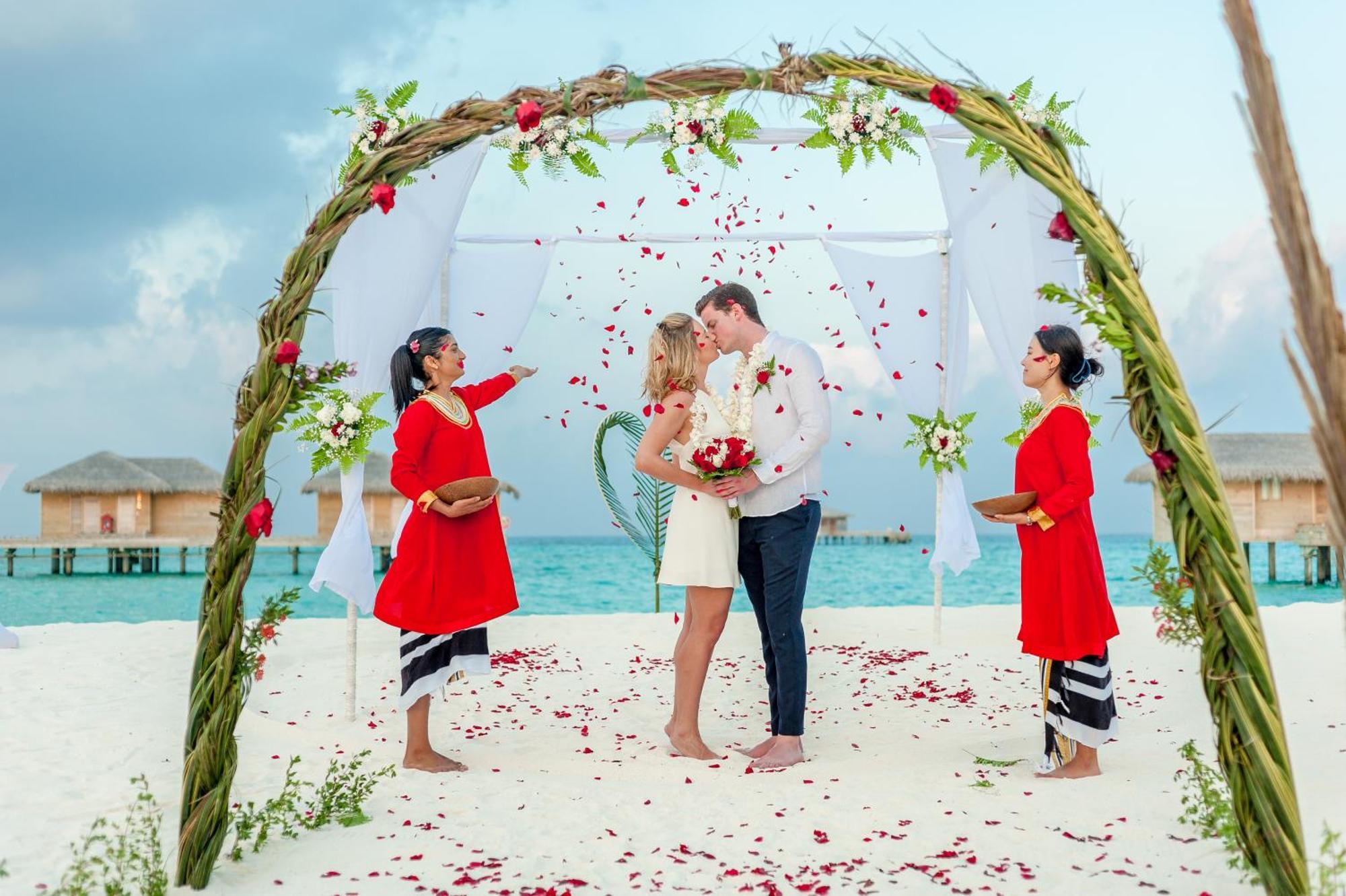 You & Me Maldives - Adults Only - Premium All-Inclusive Muravandhoo Εξωτερικό φωτογραφία